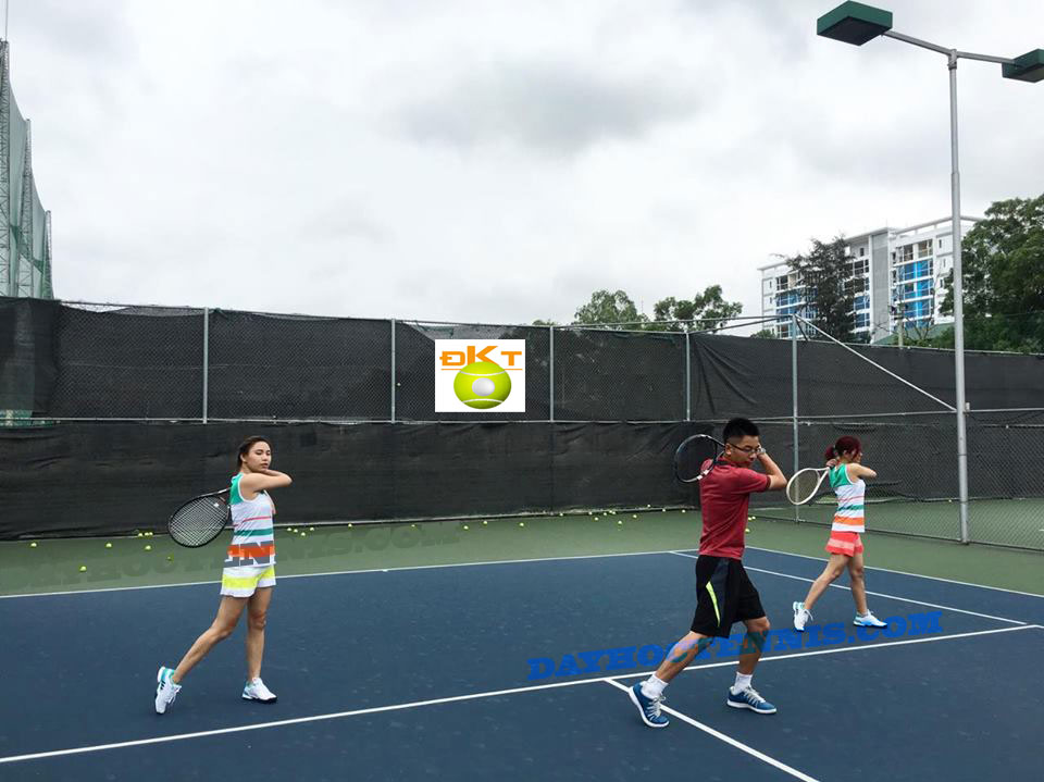 Tập luyện cùng chuyên gia Tập luyện cùng chuyên gia