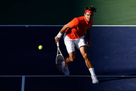 Dạy học tennis cơ bản-Cú đánh trái tay sấm sét