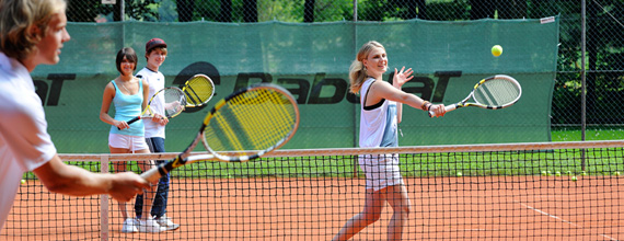 Dạy tennis tại quận Tây Hồ